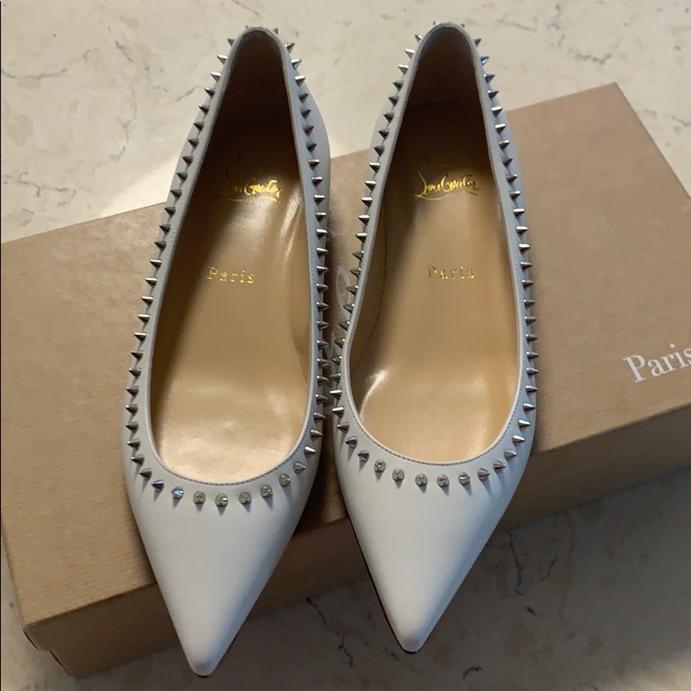 Christian Louboutin spike flat New ♥️